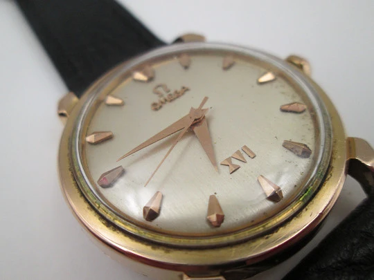 Omega Seamaster XVI Melbourne 1956 Olympic Games .18k yellow gold. Box