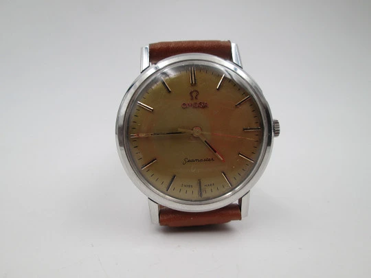 Omega Seamaster. Acero inoxidable. Cuerda manual. Correa piel marrón. 1960. Suiza