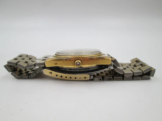 Omega Seamaster. Acero y chapado oro. Cuarzo. Brazalete. Calendario. Suiza. 1970