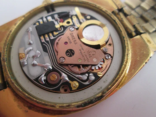 Omega Seamaster. Acero y chapado oro. Cuarzo. Brazalete. Calendario. Suiza. 1970