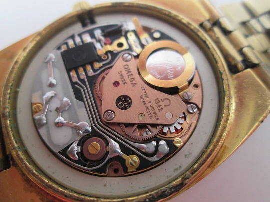 Omega Seamaster. Steel and gold plated. Bracelet. Quartz. Calendar. Swiss. 1970's