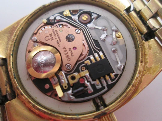 Omega Seamaster. Steel and gold plated. Bracelet. Quartz. Calendar. Swiss. 1970's