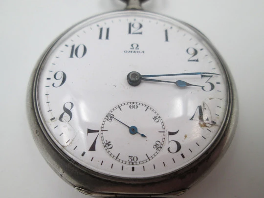 Omega. 900 sterling silver. Stem-wind. Open face. Seconds hand. Porcelain dial. 1920's