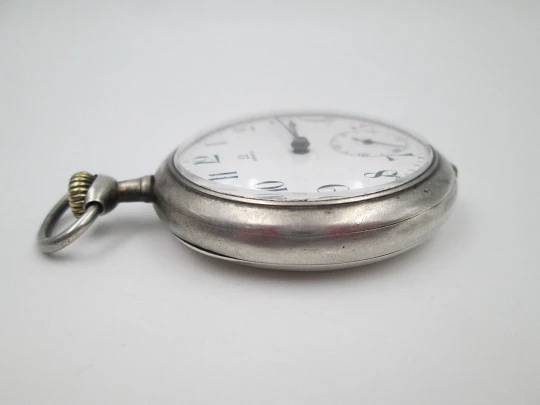 Omega. 900 sterling silver. Stem-wind. Open face. Seconds hand. Porcelain dial. 1920's