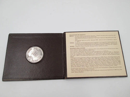 One thousand lira sterling silver coin cased. Republic of San Marino. European Union. 1979