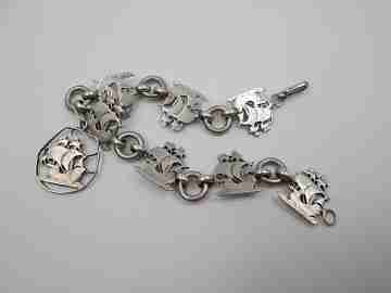 Openwork portuguese coins bracelet. Sterling silver. Caravels. 1950's