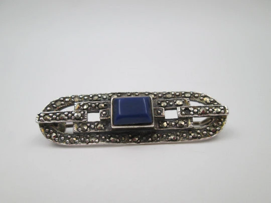Openwork women's brooch. 925 sterling silver. Marcasites & lapis lazuli. 1940's. Europe