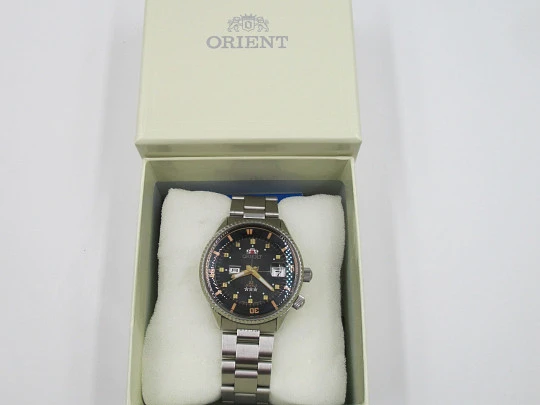 Orient 3 Star King Master. Acero. Día y fecha. Automático. Brazalete. 2015