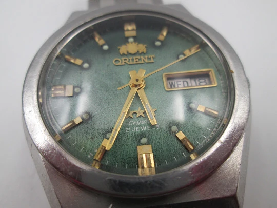 Orient Crystal 3 Stars. Acero. Dial texturizado verde. Calendario. Automático. Brazalete Orient Crystal 3 Stars. Acero. Dial texturizado verde. Calendario. Automático. Brazalete