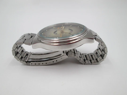 Orient Multi-Year Calendar. Acero inoxidable. Automático. Brazalete. Japón. 1980