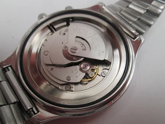 Orient Multi-Year Calendar. Acero inoxidable. Automático. Brazalete. Japón. 1980