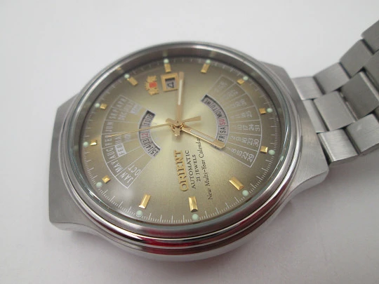 Orient Multi-Year Calendar. Acero inoxidable. Automático. Brazalete. Japón. 1980