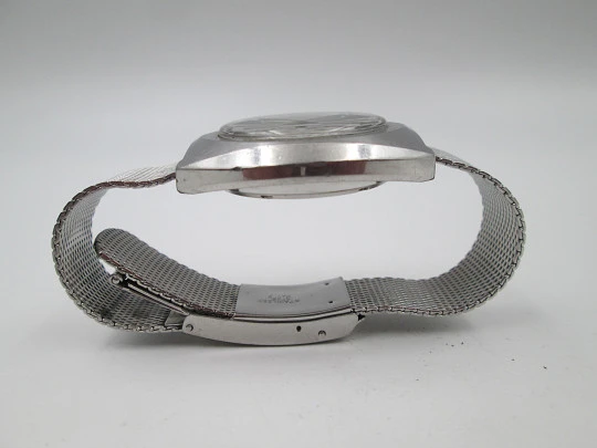 Orient. Acero inoxidable. Dial verde. Cristal facetado. Calendario. Automático. Brazalete