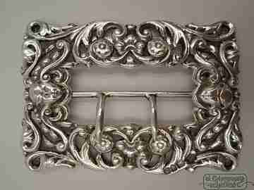 Ornate buckle. Belt / shoes. Silver. 19th century. UK