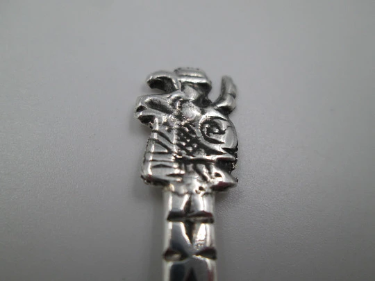 Ornate coffee & tea spoon. 925 sterling silver. Aztec sun and idol. Mexico. 1980's