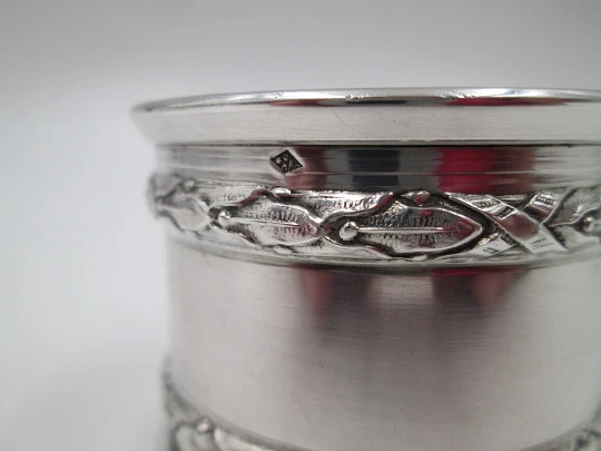 Ornate napkin ring. Sterling silver. Vermeil on inside. Plants motifs. 1970's. France