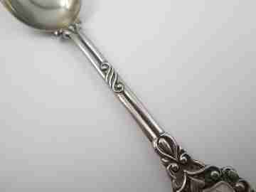 Ornate spoon. Sterling silver and colours enamel. Aranjuez shield. 1990's. Spain
