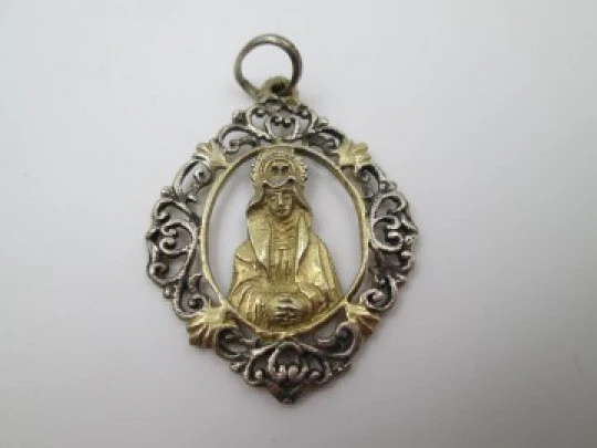 Our Lady of Sorrows openwork medal. 925 sterling silver & vermeil. 1980's. Spain