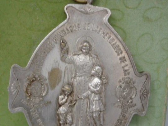 Our Lady of the Bonanova college. Silver metal. 1920's. Muntañola