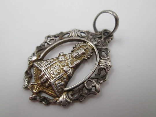 Our Lady of the Pillar openwork medal. Sterling silver & vermeil. Ring. 1980's