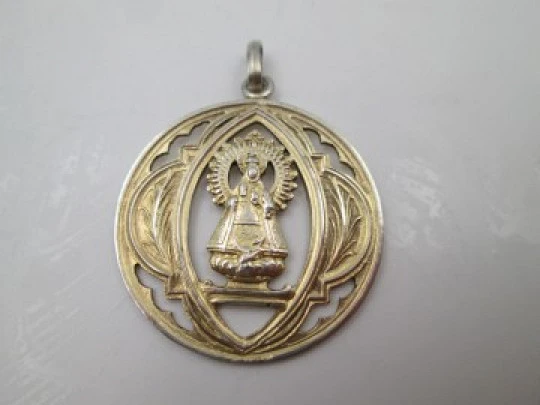 Our Lady of the Pillar openwork medal. Vermeil sterling silver. 1930's