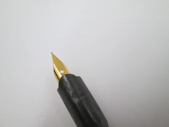 Palillero / Portaplumas. Marfil y metal estañado. Adornos geométricos. 1900