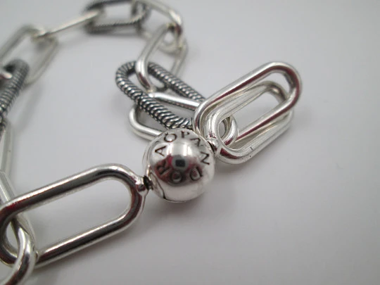 Pandora ME women's thick links bracelet. Sterling silver. Sphere clasp. Denmark