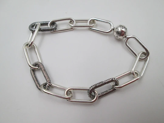 Pandora ME women's thick links bracelet. Sterling silver. Sphere clasp. Denmark