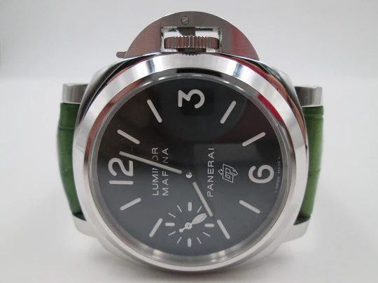 Panerai Luminor Marina. Cuerda Manual. Esfera negra. Segundero