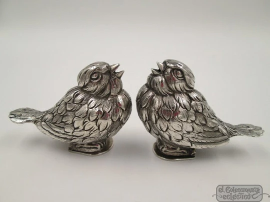 Pareja de saleros. Plata de ley. Años 50. España. Figuras de patos