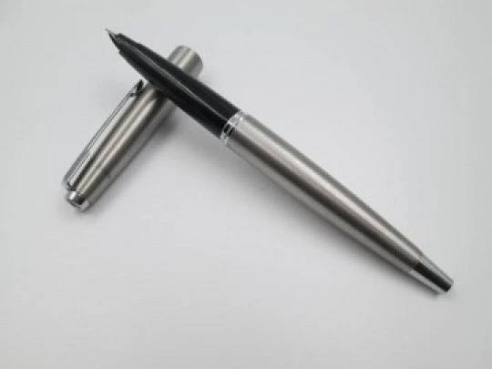 Parker 45 Flighter. Stainless steel & black plastic. 1970's. Aerometric