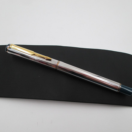 Parker 88 Place Vendome Silver Plated Blue Resin 1988 | El