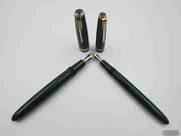 Parker Duofold & Slimfold fountain pen set. 1950's. Green plastic. Aerometric
