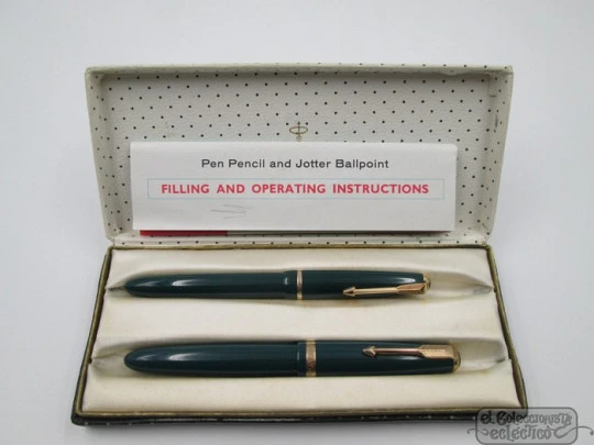 Parker Duofold & Slimfold fountain pen set. 1950's. Green plastic. Aerometric