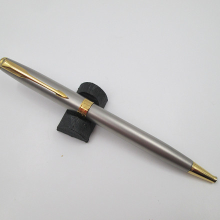 Parker Sonnet Iii Ballpoint Pen Brushed Steel Gold Plated | El