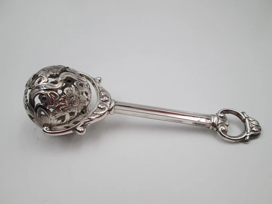 Pedro Duran baby rattle. 925 sterling silver. Flowers & vegetable motifs. Box. 1990's