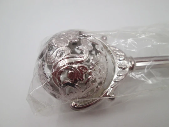 Pedro Duran baby rattle. 925 sterling silver. Flowers & vegetable motifs. Box. 1990's