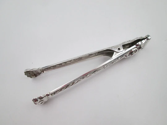 Pedro Duran ornate ice tongs. Sterling silver. Plant motifs, ram and claws. 1990's. Spain