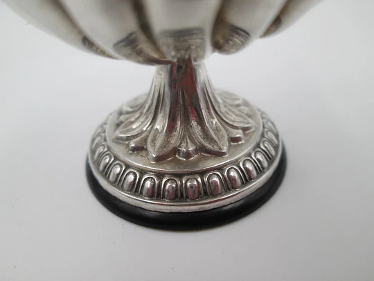 Pedro Durán salt shaker / sugar bowl. Shell with cherub. 925 sterling silver. 1980's