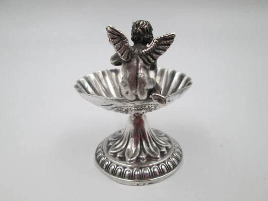 Pedro Durán salt shaker / sugar bowl. Shell with flutist cherub. Sterling silver. Spain. 1970's Pedro Durán salt shaker / sugar bowl. Shell with flutist cherub. Sterling silver. Spain. 1970's