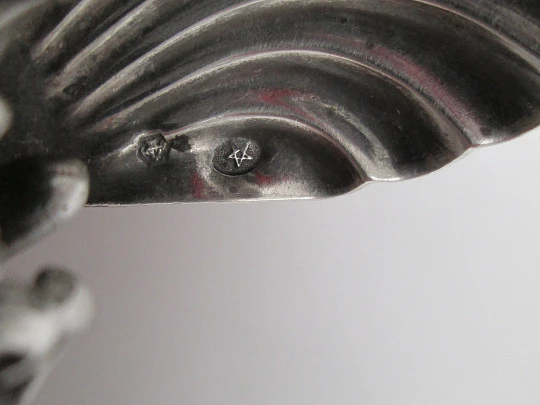 Pedro Durán salt shaker / sugar bowl. Shell with flutist cherub. Sterling silver. Spain. 1970's Pedro Durán salt shaker / sugar bowl. Shell with flutist cherub. Sterling silver. Spain. 1970's