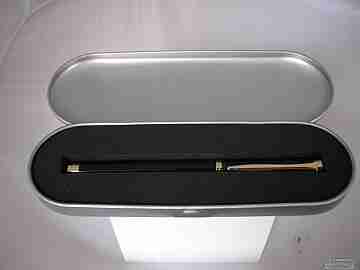 Pelikan P381. 1990's. 14K gold nib. Blue lacquer. Original box