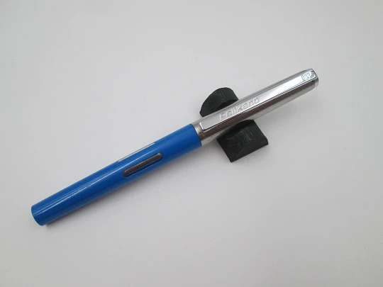 Pelikan Pelikano P450 fountain pen. Stainless steel & blue plastic. Cartridge. 1980's