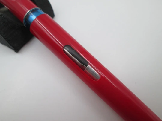 Pelikan Pelikano P450 fountain pen. Stainless steel & red plastic. Cartridge. Box. 1980's