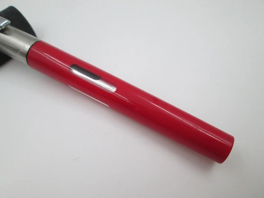 Pelikan Pelikano P450 fountain pen. Stainless steel & red plastic. Cartridge. Box. 1980's