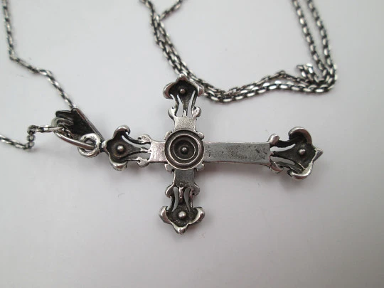 Pendant cross with link chain. 925 sterling silver. Marcasites and white gem. 1990's. Spain