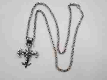 Pendant crucifix with braided links chain. Sterling silver. Thick ring on top. 1980's. Spain