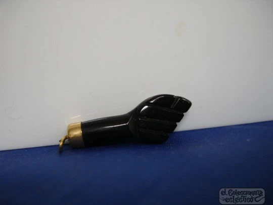 Pendant. Figa / higa. Black hand. 18K gold and jet. Spanish amulet