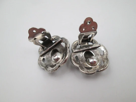 Pendientes clip mujer. Plata de ley 925, piedras negras y marquesitas. 1960