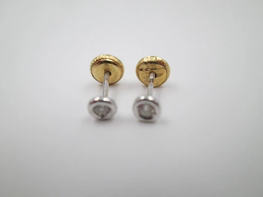 Pendientes mujer. Oro amarillo y blanco 18k y brillantes. Años 90